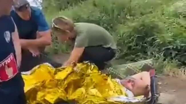 Kondisi turis swiss saat dievakuasi. [X]